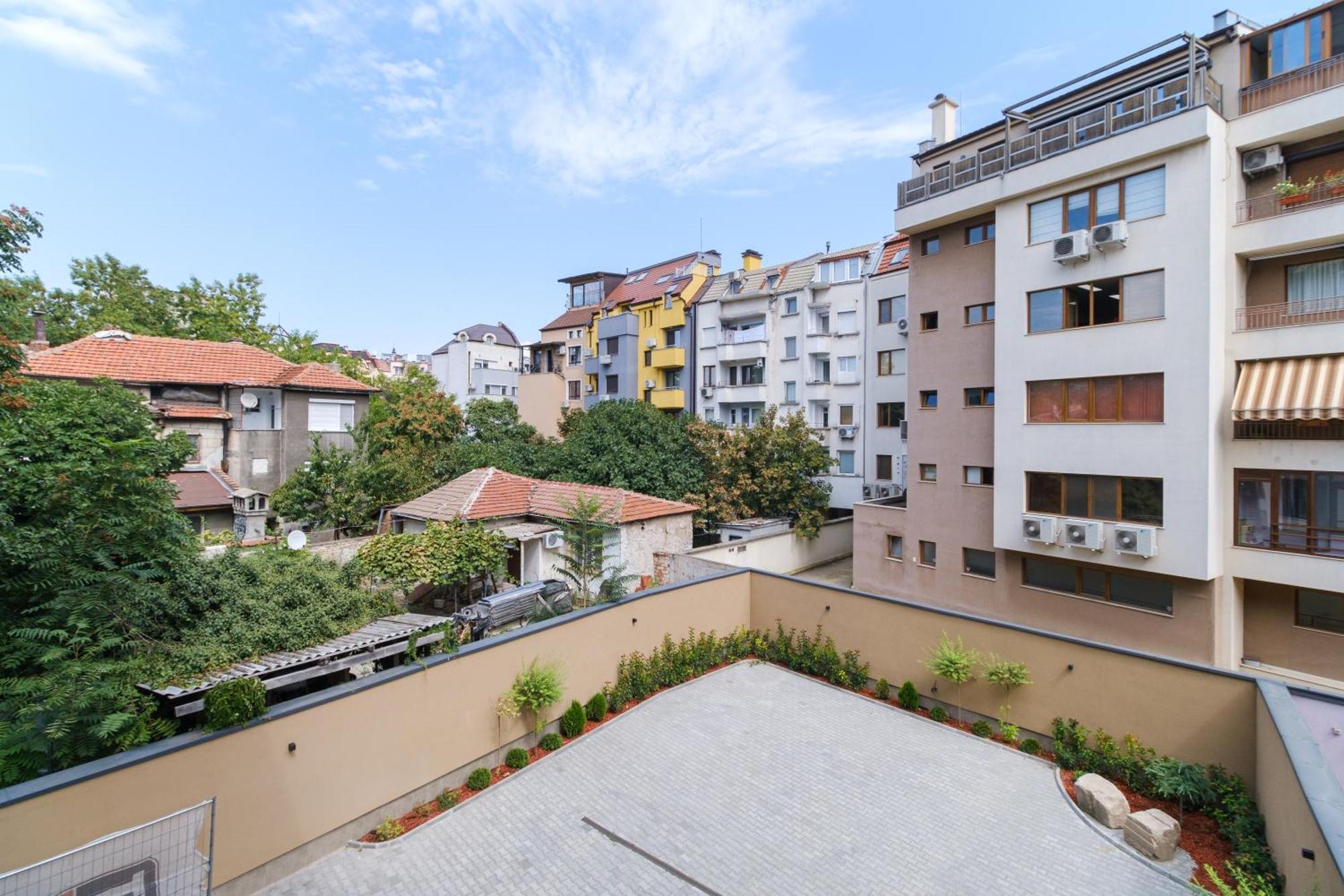 Ldv 13 1-Bedroom Apartments Free Private Parking Plowdiw Exterior foto